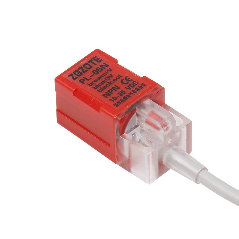 Индуктивный водонепроницаемый PL-05N квадратный трехпроводной NPN нормально открытый металлический ограничительный датчик 24 В бесконтактный переключатель