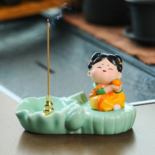Chinese style celadon bottom line incense plate incense burner cute Tang lady home decoration sandalwood agarwood incense holder incense way