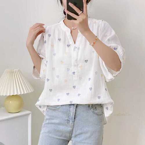 Japanese-style new half-open V-neck double-layer cotton gauze printed five-button sleeve women's literary casual loose top wholesale