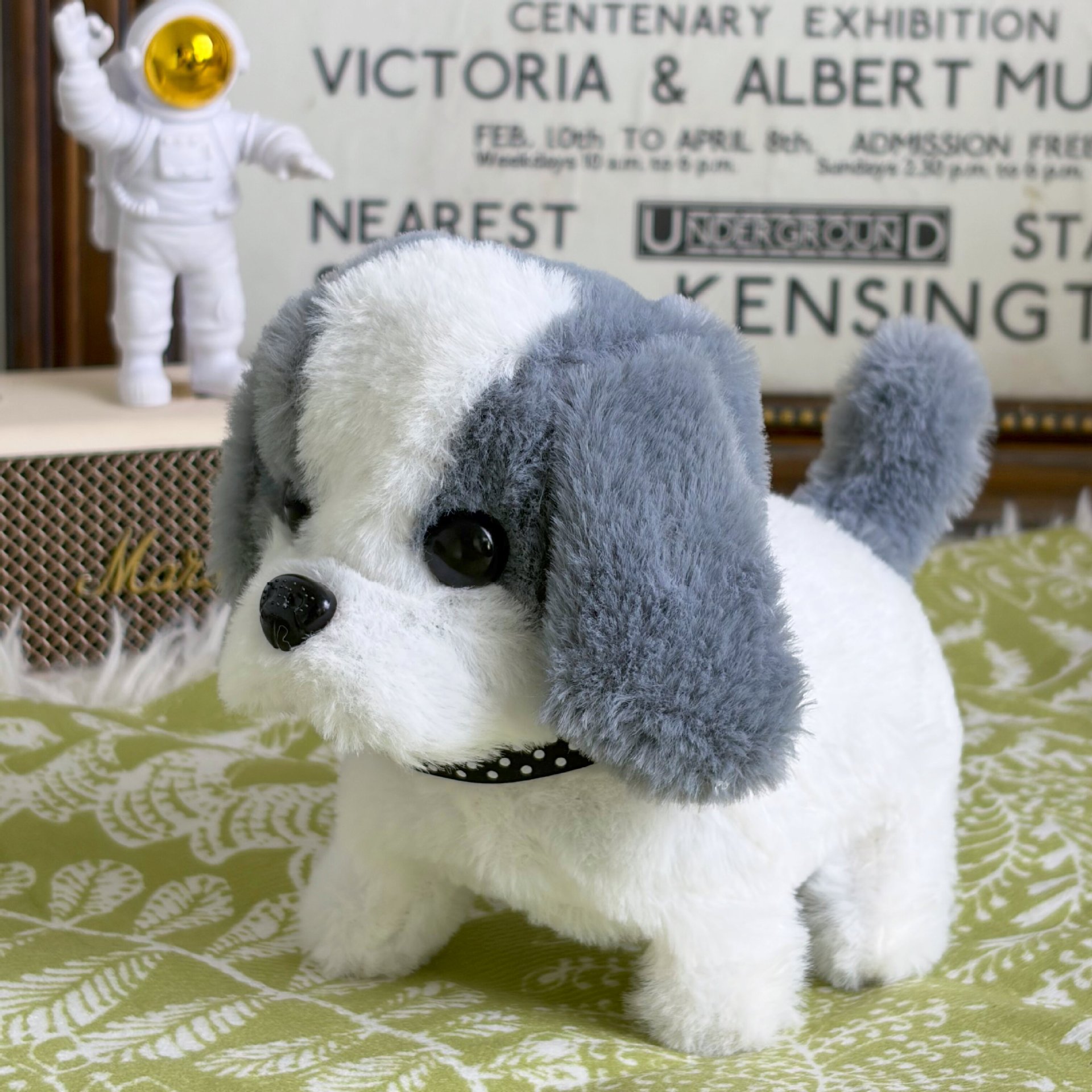 Simulación transfronteriza juguetes de peluche eléctricos Husky Teddy Perro caminará para llamar a cachorros para montar un puesto de muñecas regalo image 13