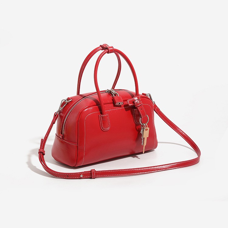 Oil Wax Leather Red Bride Wedding Boston With Lock Key Commuter Handbag Bowling Single Shoulder Crossbody Bag_voghion.com