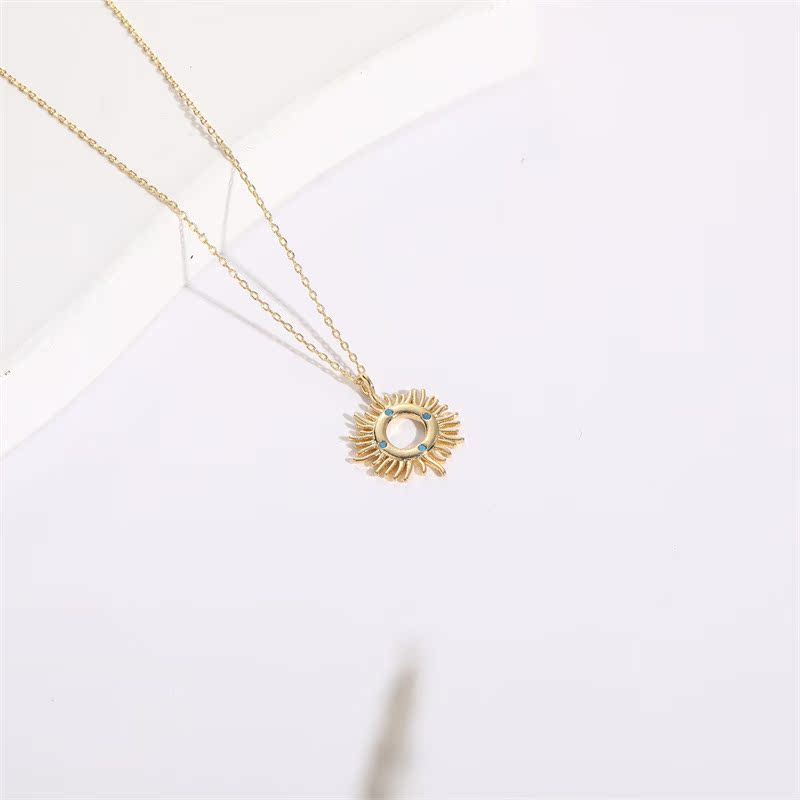 Fashion Christmas Tree Sun Moon Copper Gold Plated Zircon Pendant Necklace 1 Piece