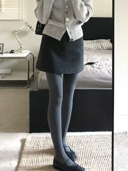 Spring, Summer, Autumn, and Winter Maternity Woolen Short Skirt with Safety Shorts, Maternity Belly Support Slimming A-Line Bodycon Skirt
