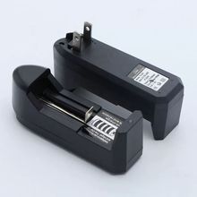 �羳�����18650�β۶๦�ܳ��늳�3.7V4.2V�������Ͳ�^늱��o