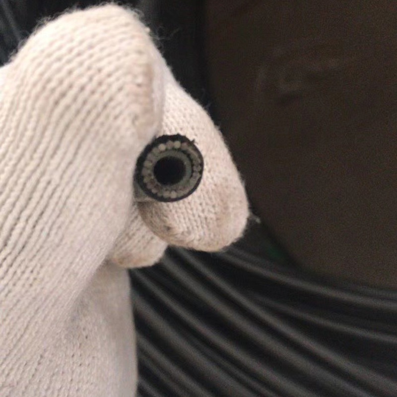 자동차 스트레이트 와이어 튜브 호스 해양 모든 종류의 고무 코팅 와이어 로프 고무 튜브 외부 슬리브 제조 업체 공급 재고 도매