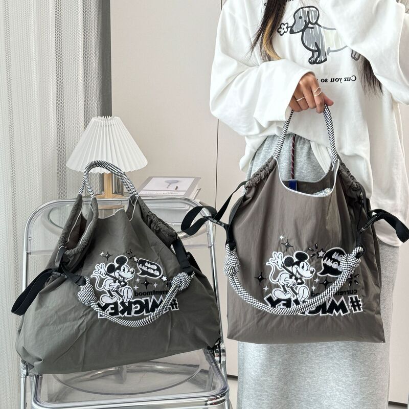 Mickey Embroidered Shopping Bag Handbag Large Capacity Nylon Crossbody Portable Tote Women's Shoulder Bag Autumn and Winter Women's Bag