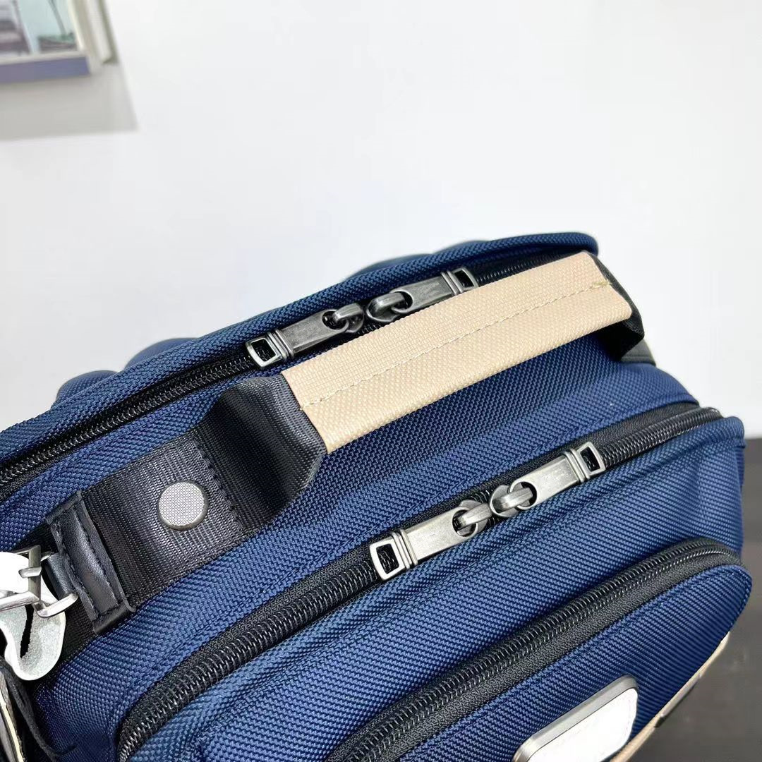 Men's Ballistic Nylon Backpack For Business Travel And Commuting_voghion.com