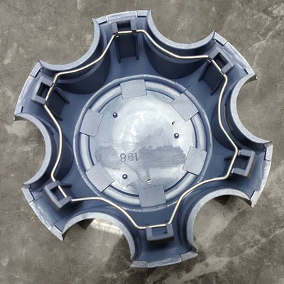 4Runner SR5 03-09 Land – Toyota Hub cover