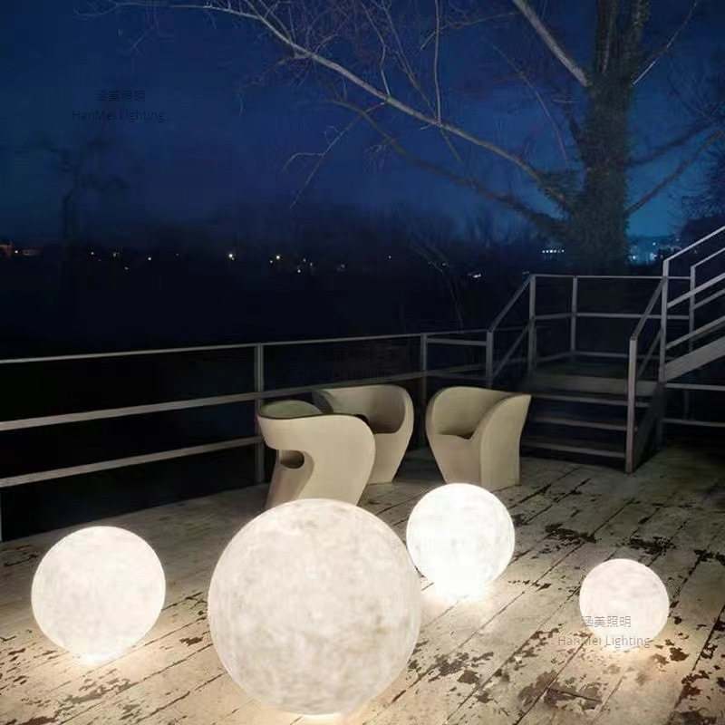 Moon Lamp Outdoor Ambiance Lawn Lamp Waterproof Decorative Landscape Globe Floor Lamp Solar Garden Light