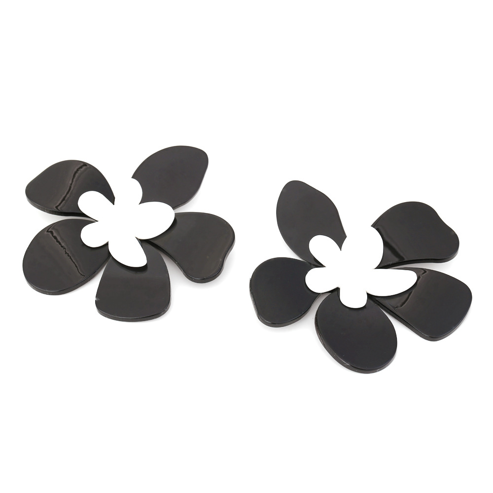 1 Pair Sweet Flower Arylic Drop Earrings display picture 2
