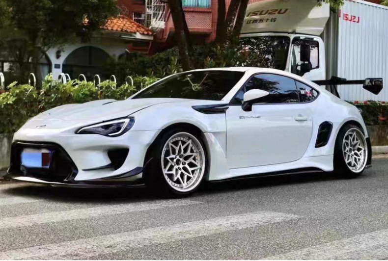 Toyota 86 Brz Modified Wide-Body Kit, Robot-Style Front Bumper, Rear Bumper, Side Skirts, and Rear Wing
