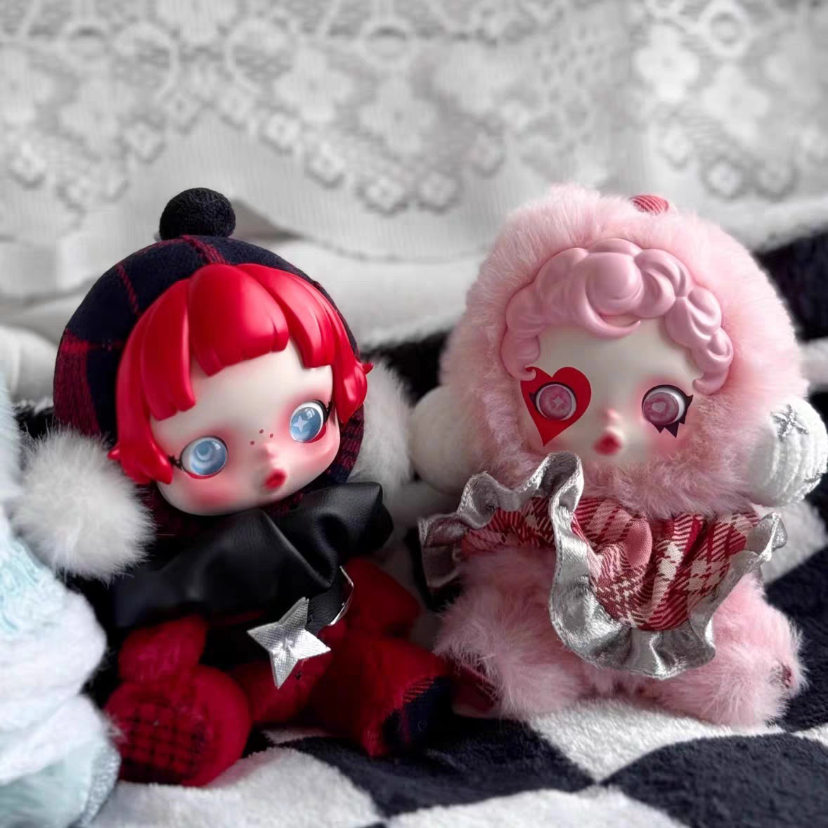 POPMART SP burbuja Matt movimiento de invierno vinilo felpa serie caja ciega colgante de tendencia regalo de San Valentín