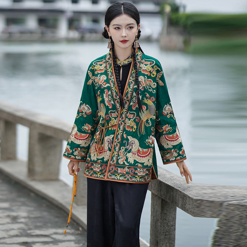 Yunnan Tourism Overcoat Ethnic Style Heavy Industry Embroidered Shoulder Lace-up Retro Loose Mid-length Jacket