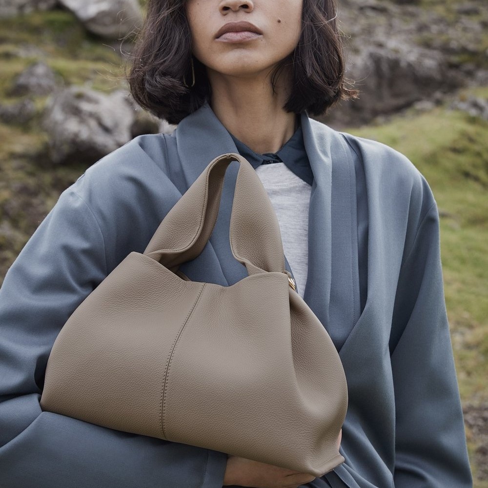 Cloud Dumpling For Women 2024 New Cross-Border Fashion Handbag Lunch Box French Style Textured Shoulder Crossbody Bag_voghion.com