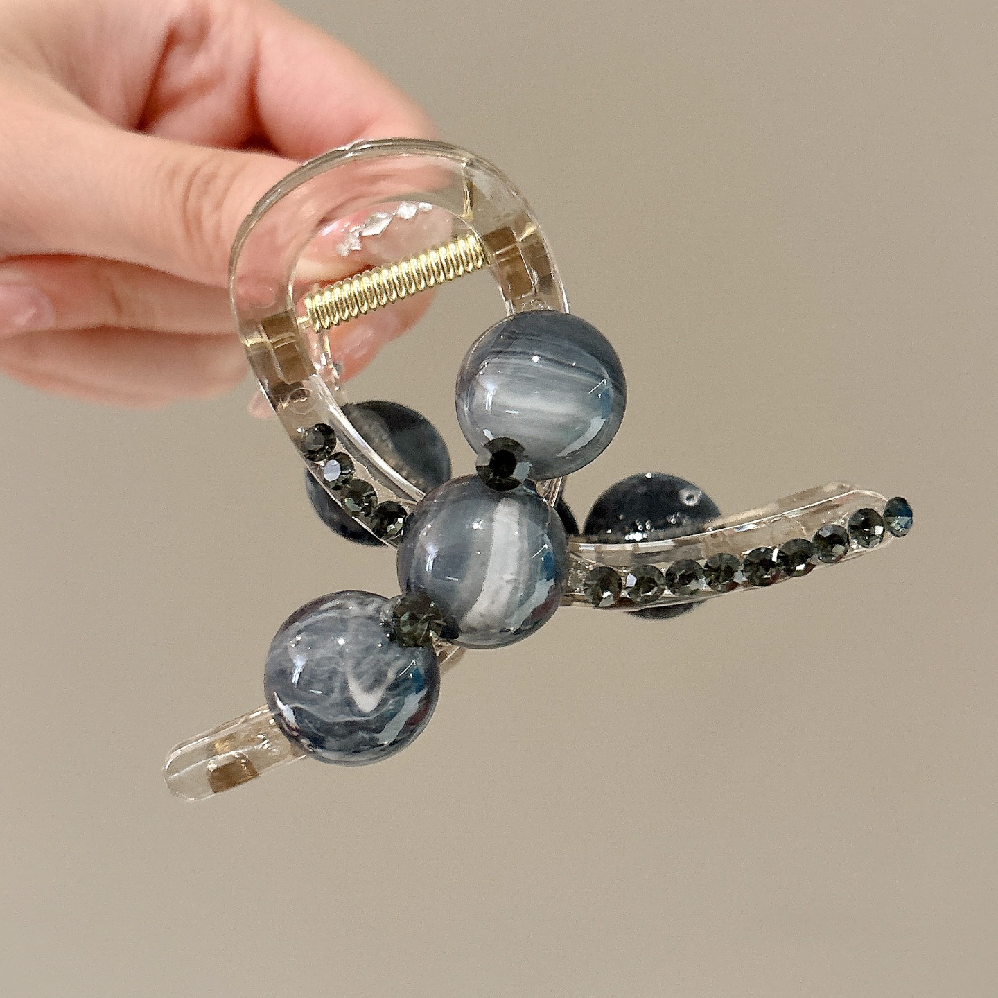 Clip de agarre de botón rojo de Encora para mujer nuevo clip de tiburón de pelo de disco de estilo de alta calidad en la parte posterior de la cabeza horquilla de temperamento