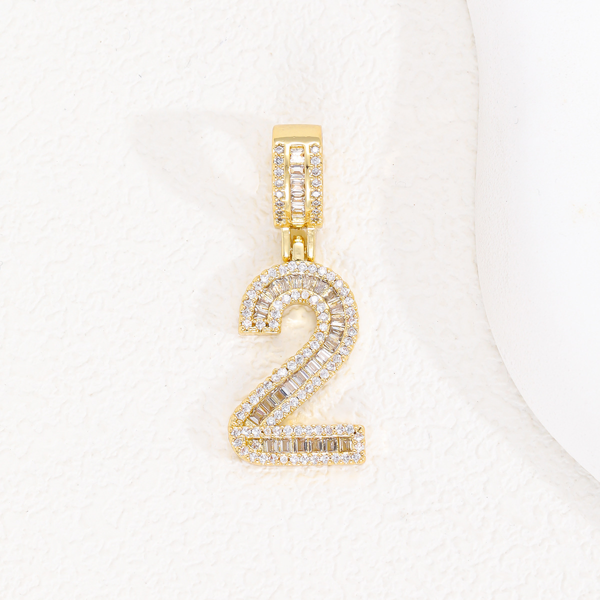 Collar colgante de número de la suerte nuevo transfronterizo, micro-incrustaciones de cobre, circón, personalidad, tendencia, collar de hip-hop, cadena de suéter al por mayor