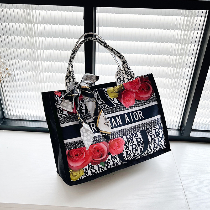 Bolsa de hombro de lona de gran capacidad bufanda de seda casual de mujer nueva moda bolsa de compras estudiante cubo Portátil Bolsa de maquillaje cuadrado