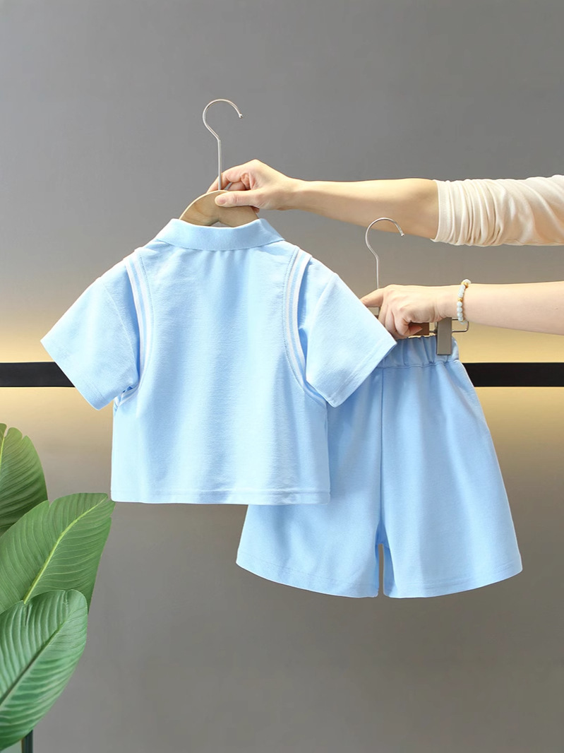 7880 traje de verano para niños 2025 nueva camisa POLO de manga corta para niños de dos piezas ropa de moda de verano para bebés