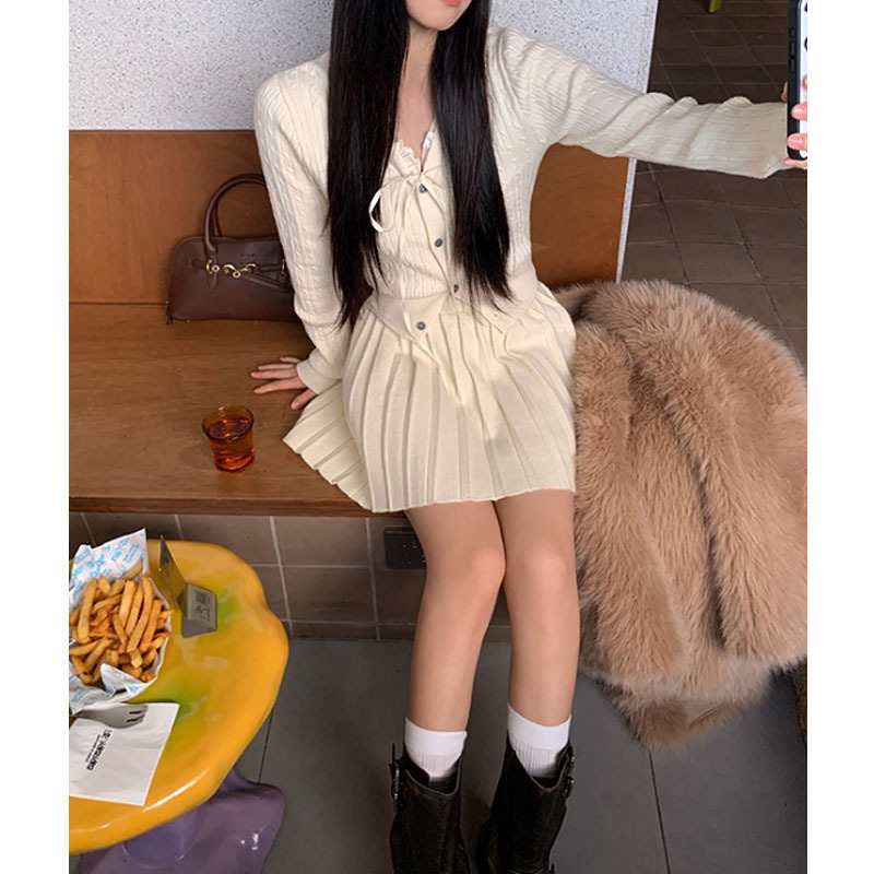 法式风套装女2025超火减龄气质一整套ootd穿搭韩系高级针织两件套|undefined