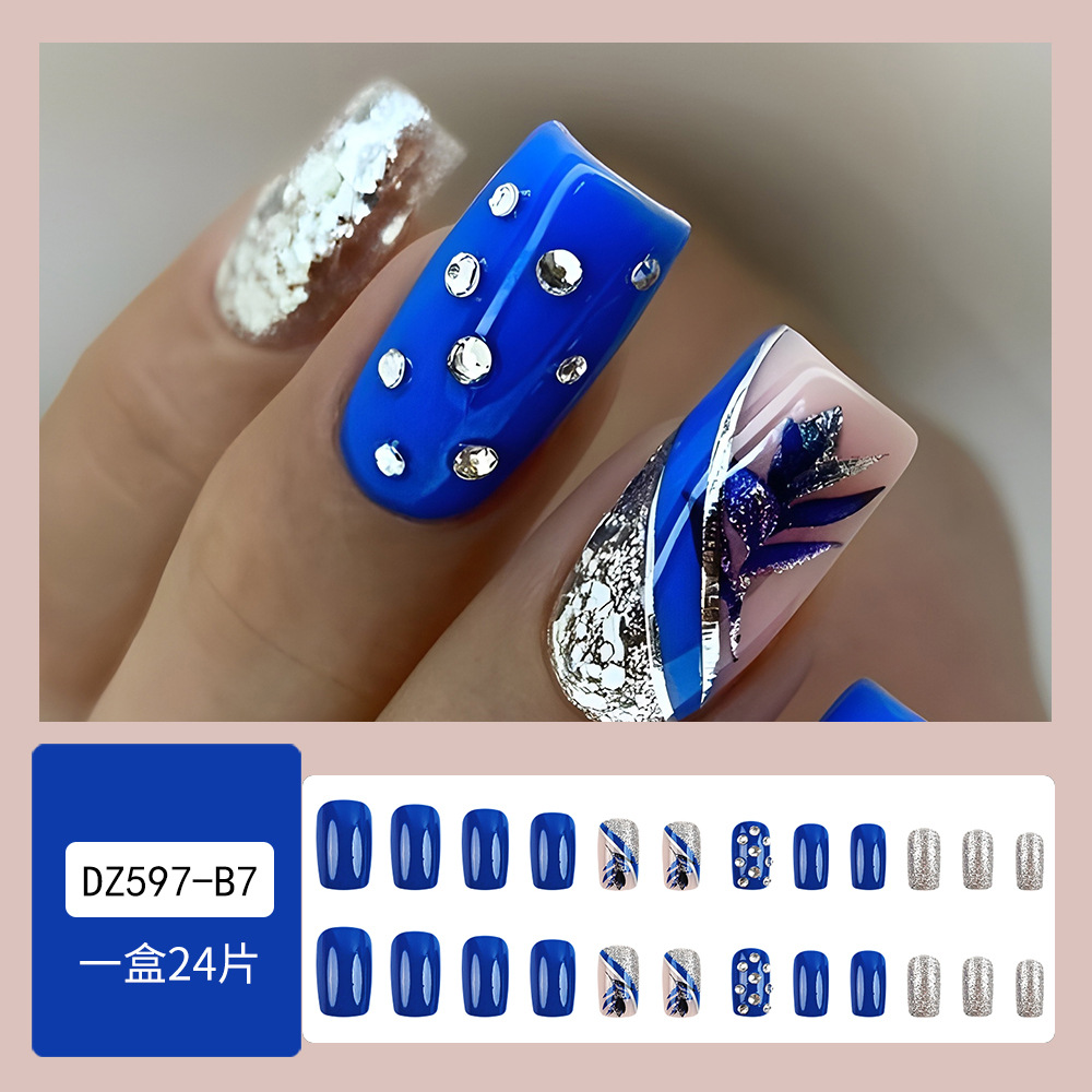 Europa y los Estados Unidos ventas calientes azules rosas manicuras parches de uñas plateadas de alta calidad azul plateado diamantes para usar uñas