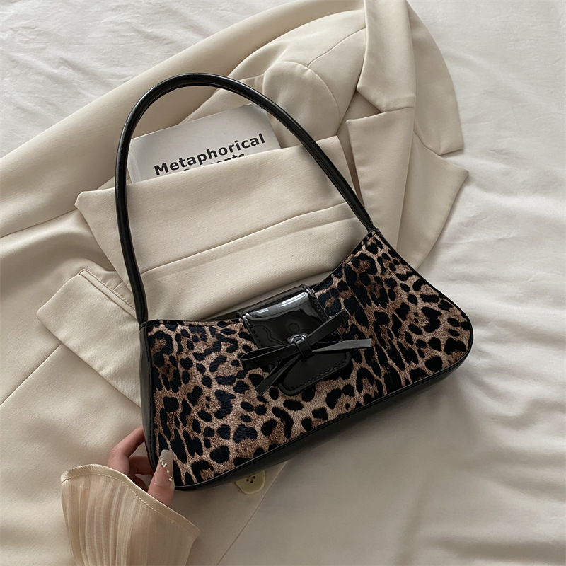 Borsa a spalla elegante da donna con stampa leopardata versatile_voghion.com