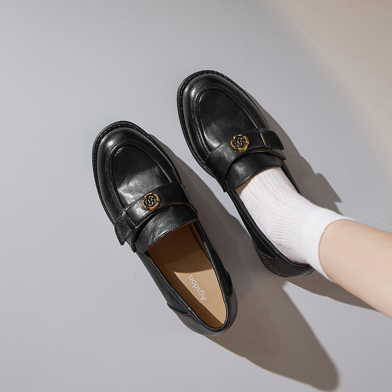 Zapatos Lefour negros para mujeres 2025 nuevo otoño invierno camellia de fondo grueso estilo británico zapatos de cuero retro