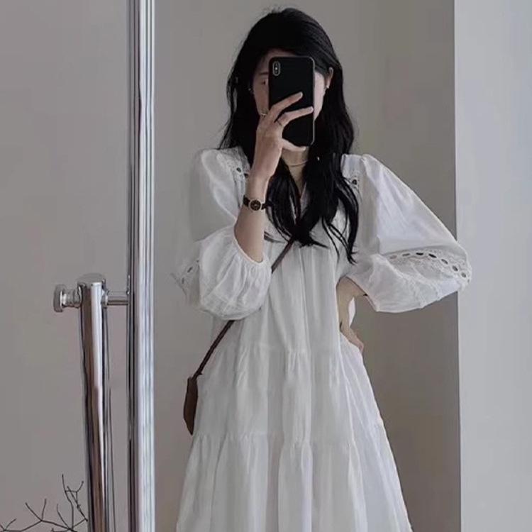 V-Neck Puff Sleeve Dress for Women in Summer and Early Spring Design Niche New Chinoiserie A-Line Skirt White Tie-Dye V-Neck Puff Sleeve Dress for Women in Summer and Early Spring Design Niche New Chinoiserie A-Line Skirt White Tie-Dye
