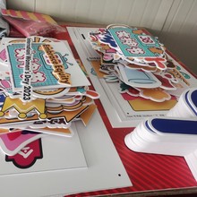 Kt�嶨�ƏV����չʾ��PVCѩ�����ӡ��������ĭ�屳���凊�L��