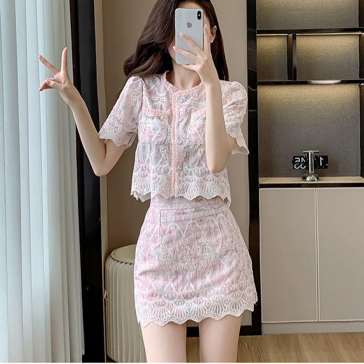 Chanel-Style Lace Short-Sleeve Top and Skirt Two-Piece Set, Summer Women's Fashion, New Year Style, Petite Outfit, Spring