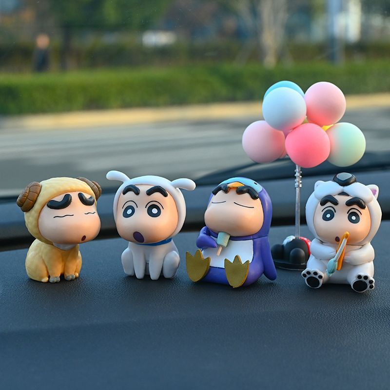 Crayon Shin-Chan Car Ornaments, Creative and Cute Center Console Decorations, Popular Car Interior Decorations, Cartoon Dolls, Small Toys