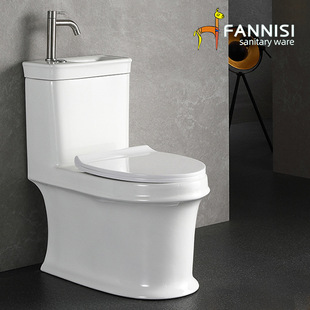 �����RͰ��ϴ�����һ�w������ С���ͼ��ö���һ���s���g�RͰ