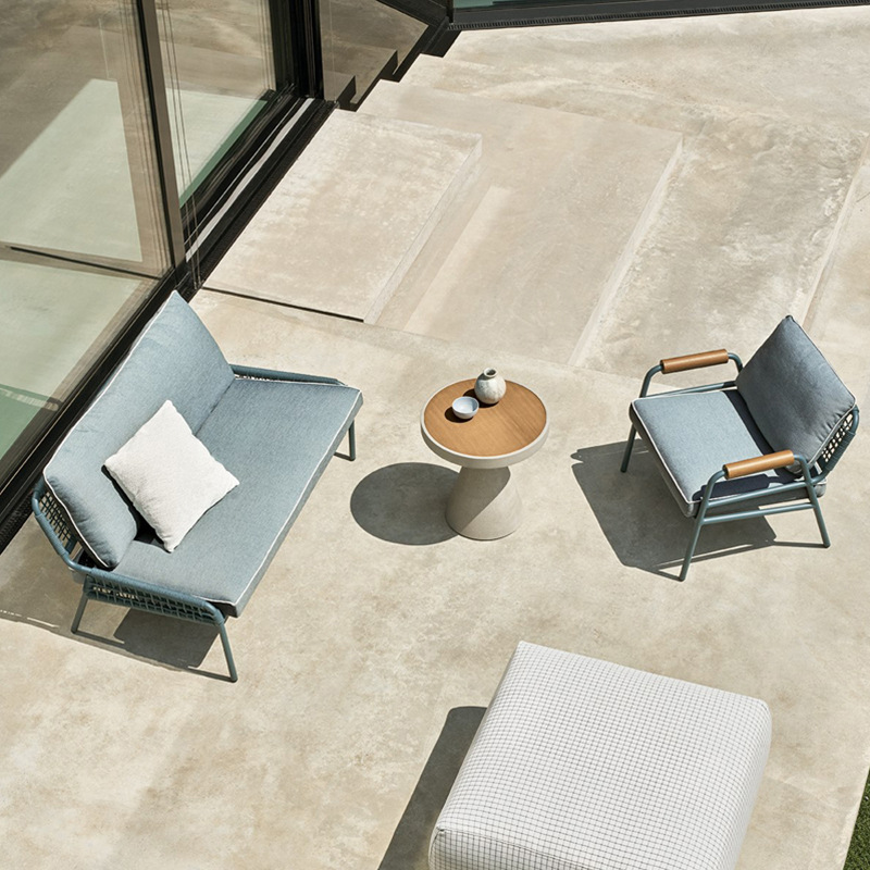 Nórdico al aire libre ocio de caña sofá individual patio al aire libre balcón simple al aire libre aleación de aluminio silla de teca combinación
