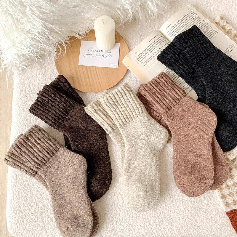 Cross-Border Maillard Fleece-Lined Thickened Terry Socks, Autumn and Winter Style, Casual Versatile Women's Socks, Warm and Sweat-Absorbent Cross-Border Maillard Fleece-Lined Thickened Terry Socks, Autumn and Winter Style, Casual Versatile Women's Socks, Warm and Sweat-Absorbent