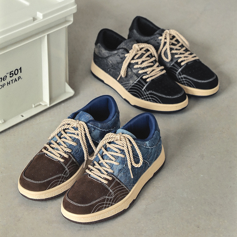 Nuevo lienzo de primavera casual textil en stock de color sólido SGS zapatos de inyección de cabeza redonda negra baja zapatos para hombres