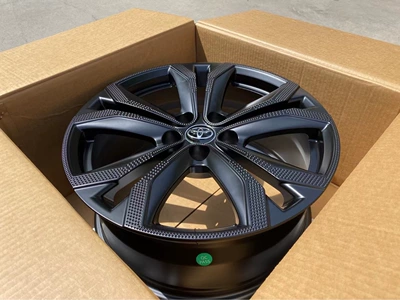 Favir Plated Wheel Hub — Hub