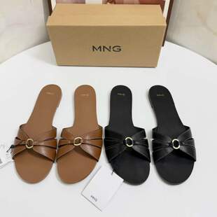 MNG��ЬŮ2026���ٿ�ɳ��Ь���eƽ��һ�֛���ЬŮ�⴩��ʽ��Ь
