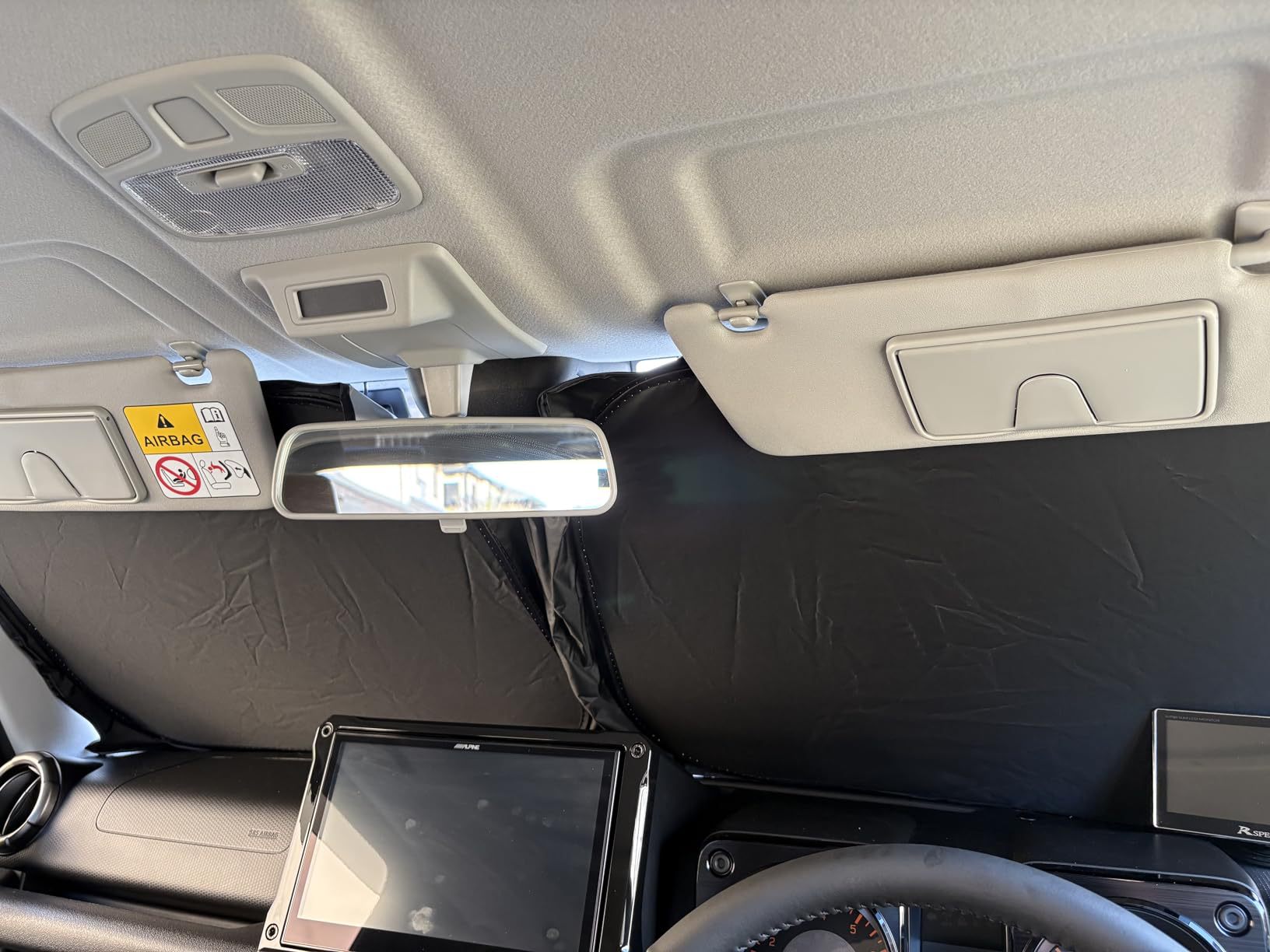 Jimny Is Suitable for Modified Front Windshield Sun Protection, Non-Transparent Sunshade, Heat Insulation Cover, Modified Sunshade