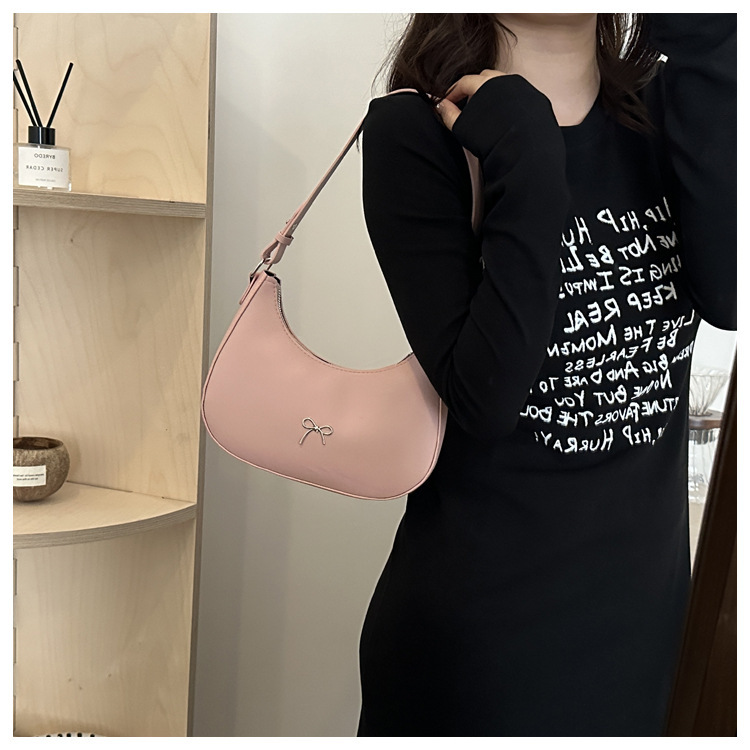 450g Weight Nylon Lining Material Zipper Closure Type Single Shoulder Strap Strap Type Shoulder Bag Bags Type Daily Occasion Pu Leather Material Solid Color, Bow Knot Pattern All Seasons Season Women's Gender Sewing Thread Design Streetwear Style Square Shape Large Size Women's Large Pu Leather Solid Color Bow Knot Streetwear Square Zipper Shoulder Bag 6
