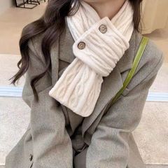 小さいマフラーの女性の秋冬の韓国版の日本の復古の首の装飾の百合insの潮のニットの交差する毛糸は首を囲みます。