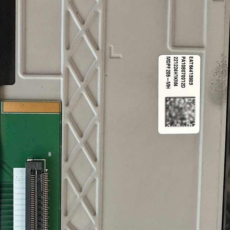 Suitable for Mercedes-Benz A205, Mercedes-Benz C200 car LCD screen LA10010016A car display, please inquire