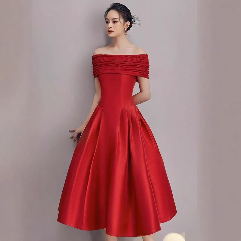 2025 Independent Station Cross-Border Middle Eastern Style One-Shoulder High-End Satin Large Size Evening Dress Long Skirt for Women