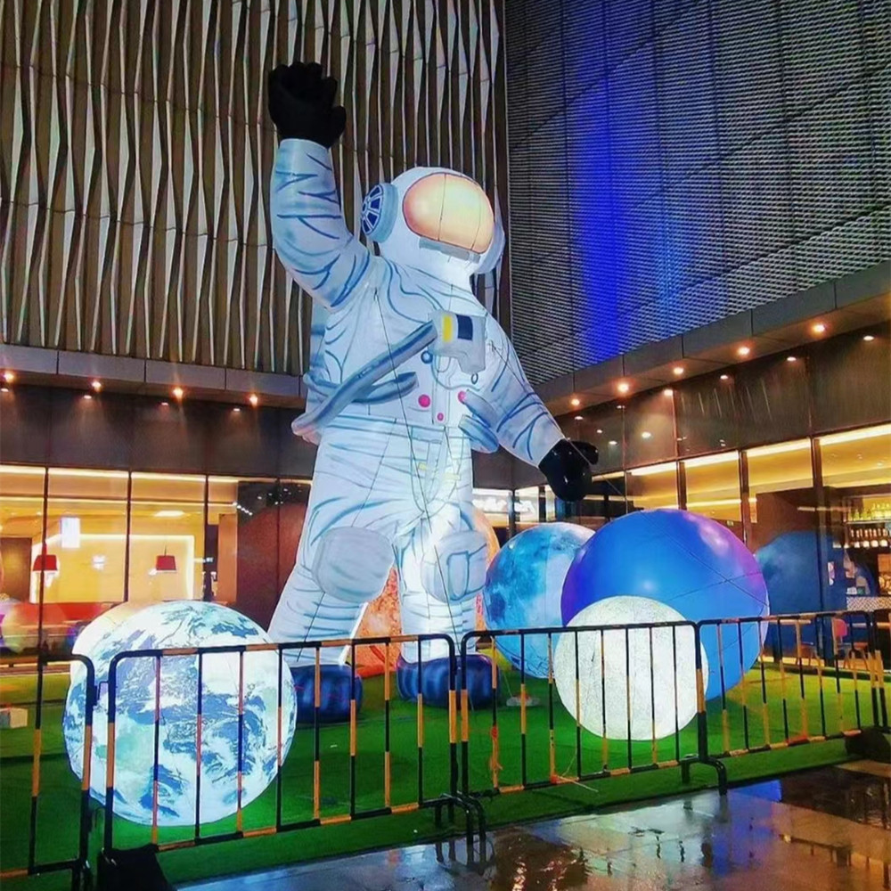 中秋节充气月球气模大型发光月亮灯玉兔模型宇航员太空人广告卡通