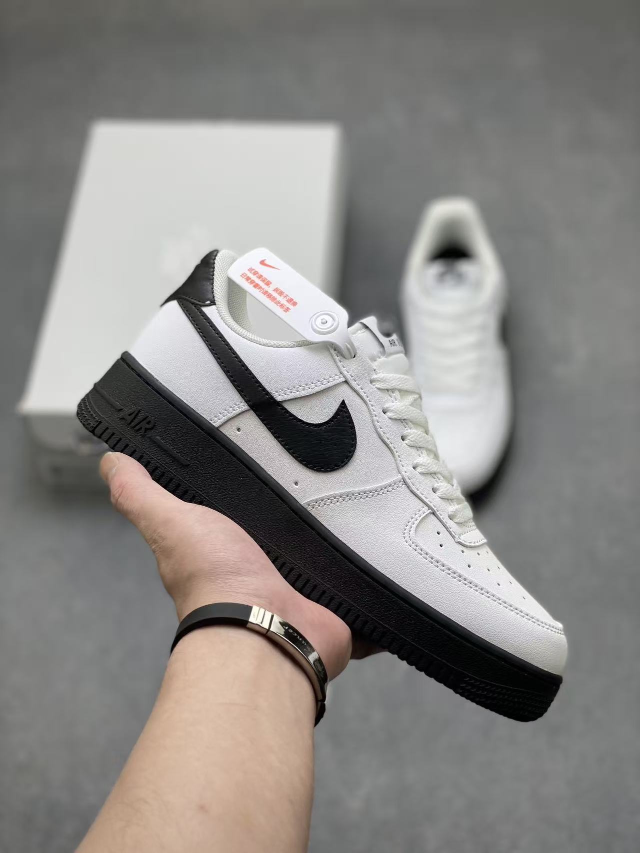 Zapatos de comercio exterior transfronterizo Putian AF1 Fuerza Aérea No. 1 blanco puro negro puro zapatos de patina baja para hombres y mujeres zapatos deportivos casuales