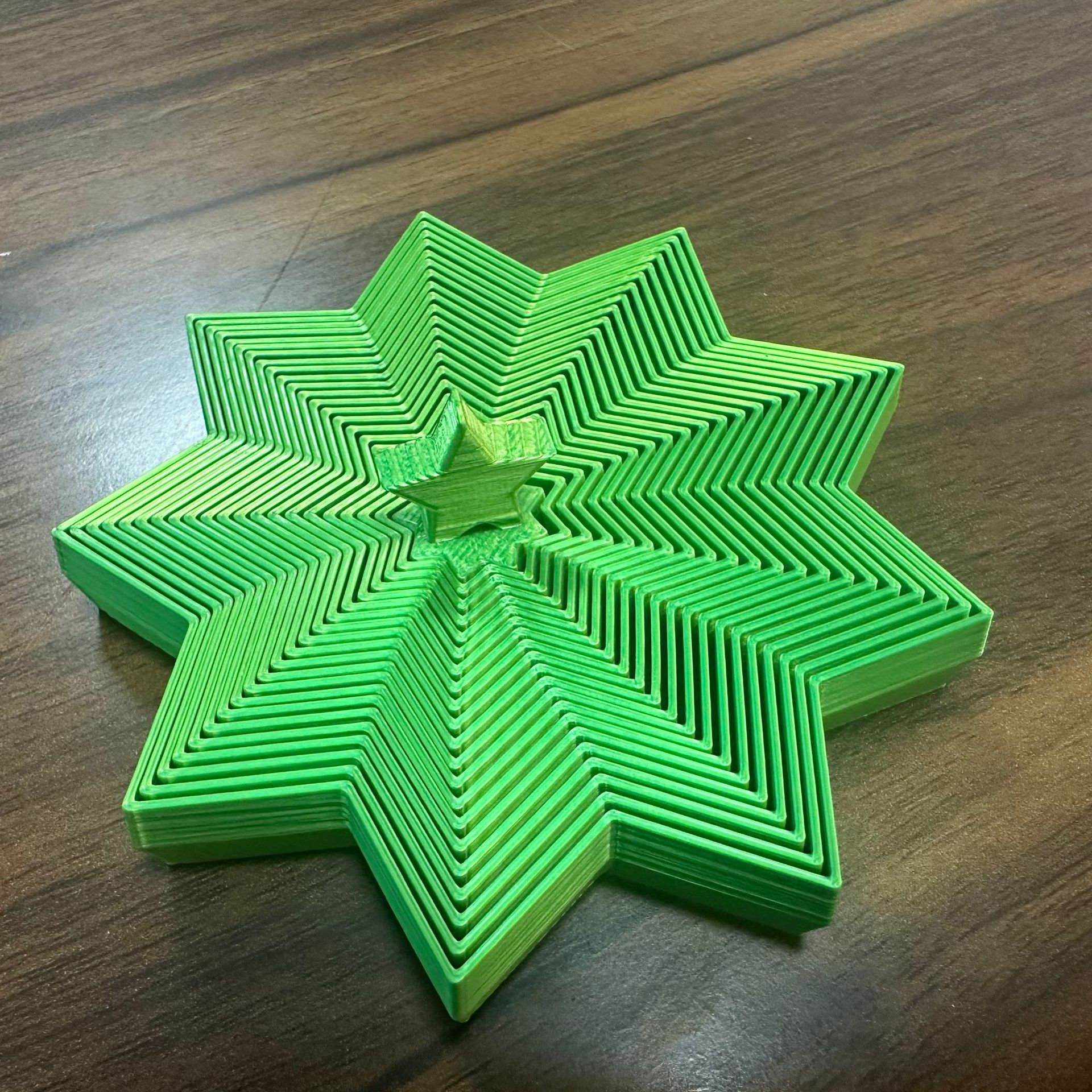 Impresión 3D árbol de Navidad torre de rábanos descompresión juguetes de ventilación estiramiento espiral octogonal curar adornos de escritorio al por mayor image 6