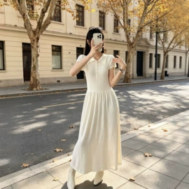 女式针织衫;毛衣;连衣裙