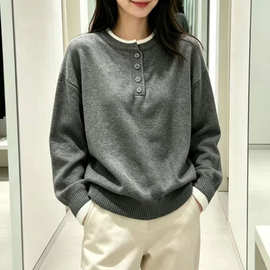 韩系假两件领毛衣女宽松百搭慵懒风半开扣软糯羊毛针织衫通勤上衣