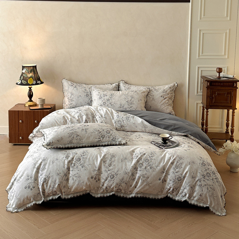 Conjunto de cama de quatro peças em algodão puro escovado, estilo vintage boho francês nórdico, composto por capa de edredom, lençol e conjunto de três peças com elástico._voghion.com