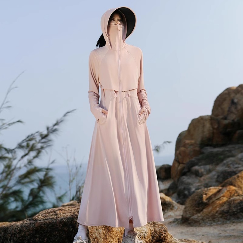 長い日焼け止め服の女性2025夏の新型紫外線防止氷の薄いタイプの通気性は腰の日焼け止め服のコートを収めます。|undefined