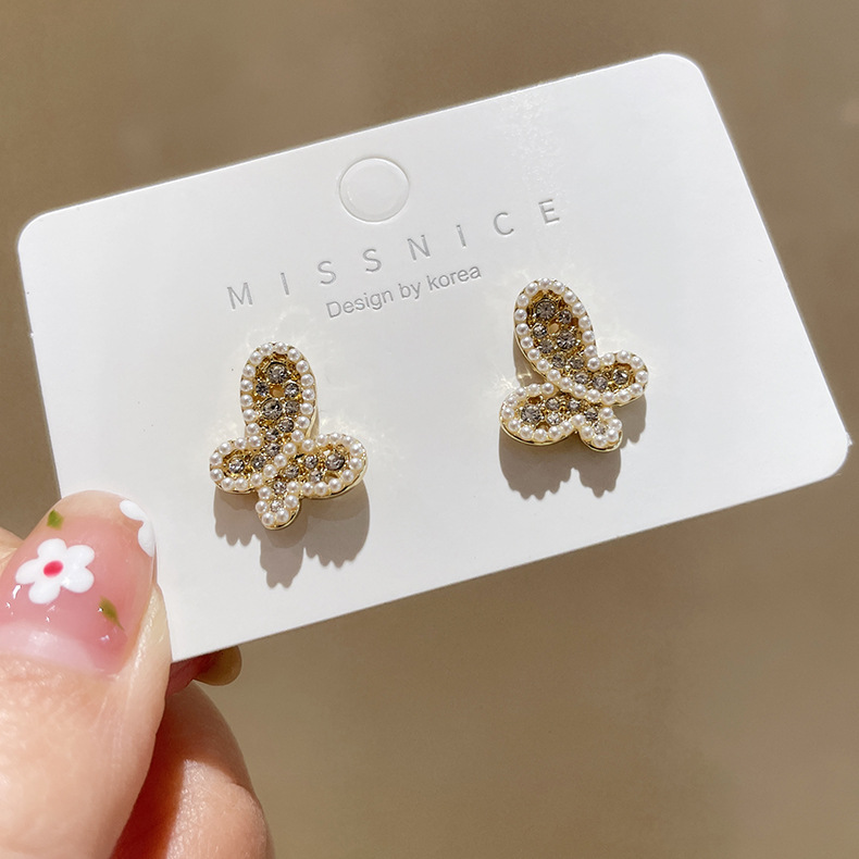 Boucles D&#39;oreilles Papillon En Perles De Mode En Gros display picture 10