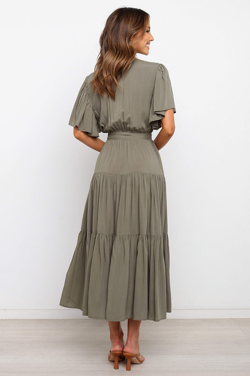 269g Weight Midi Dress Dress Length Type Short Sleeve Sleeve Length Princess Dress Dresses Type Regular Sleeve Sleeve Type Cotton, Polyester Fabric Type Mid Waist Waist Line Holiday, Daily, Selfie Occasion V Neck Neckline Regular Fit Fit Type Solid Color Pattern Summer Season Women's Gender Casual, Elegant, Streetwear Style Wholesale Women's Casual Elegant Streetwear Solid Color Holiday Daily Selfie V Neck Short Sleeve Princess Dress 42